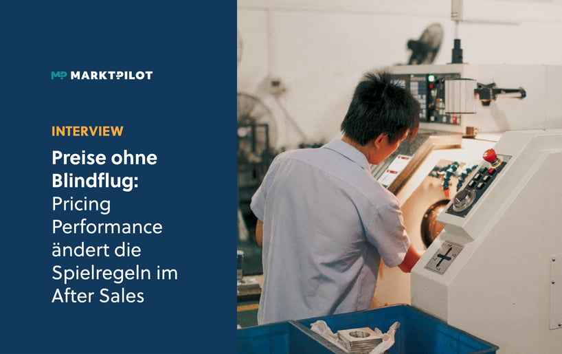 Ein Mann repariert eine Maschine