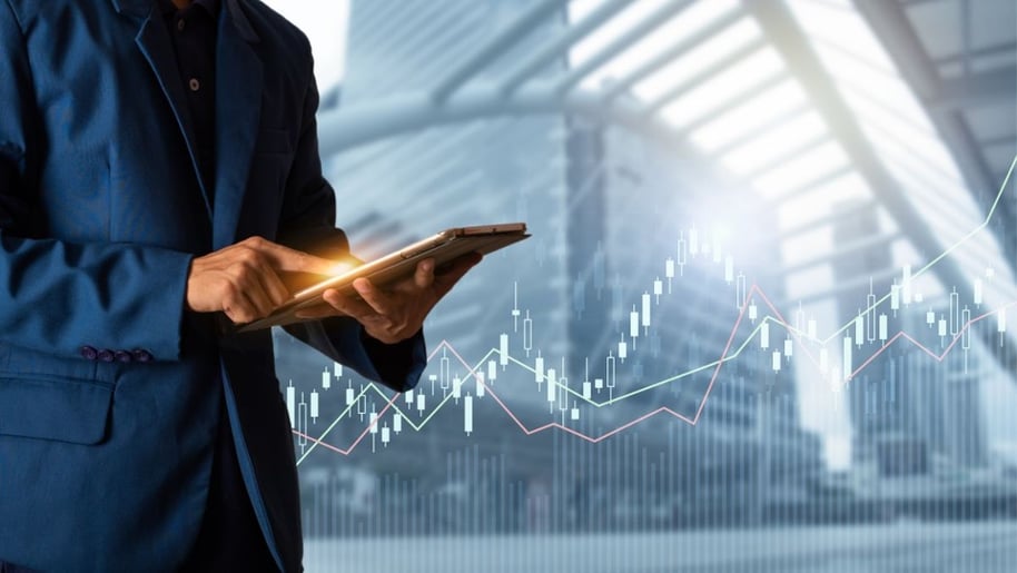 Innovation and AI as the Key to Sustainable Aftersales Service, a KVD Interview With MARKT-PILOT CEO Alex Morbe